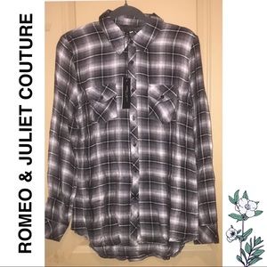 Long sleeved plaid blouse